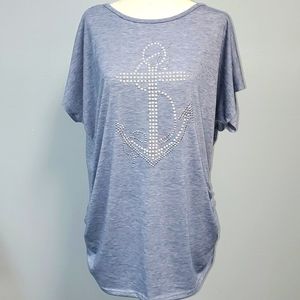 NWOT blue anchor top with ruching on sides and embellished, size XL - never worn